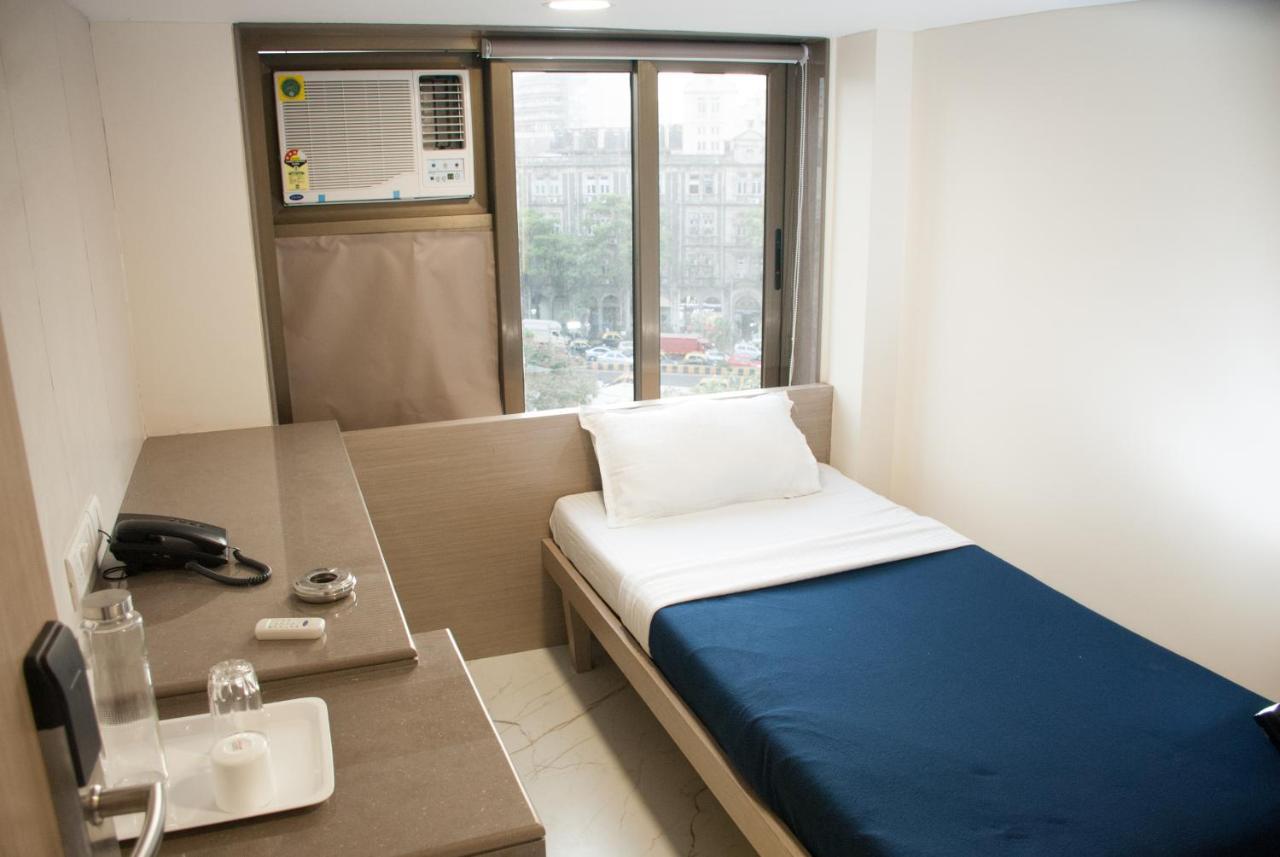 City Hotel Bombay Extérieur photo